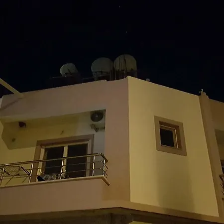 Xhimi Guest house
